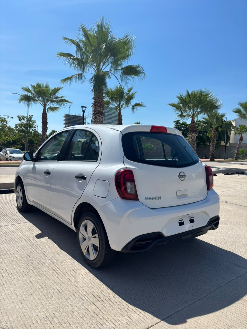 Nissan MARCH SENSE 2023 — imagen 6