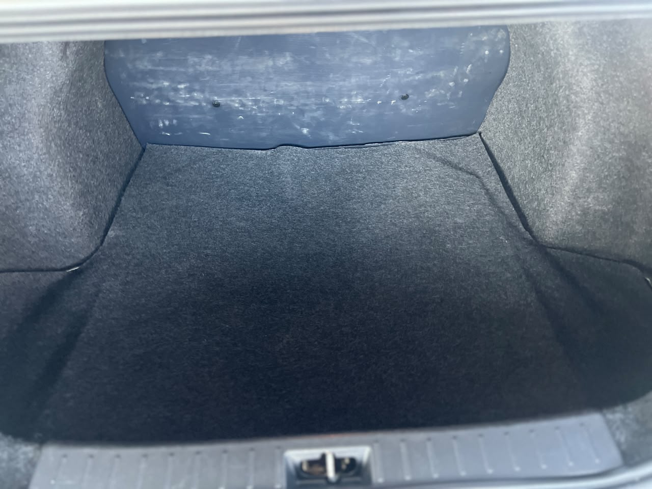 Nissan Versa Sense 2024 — imagen 11