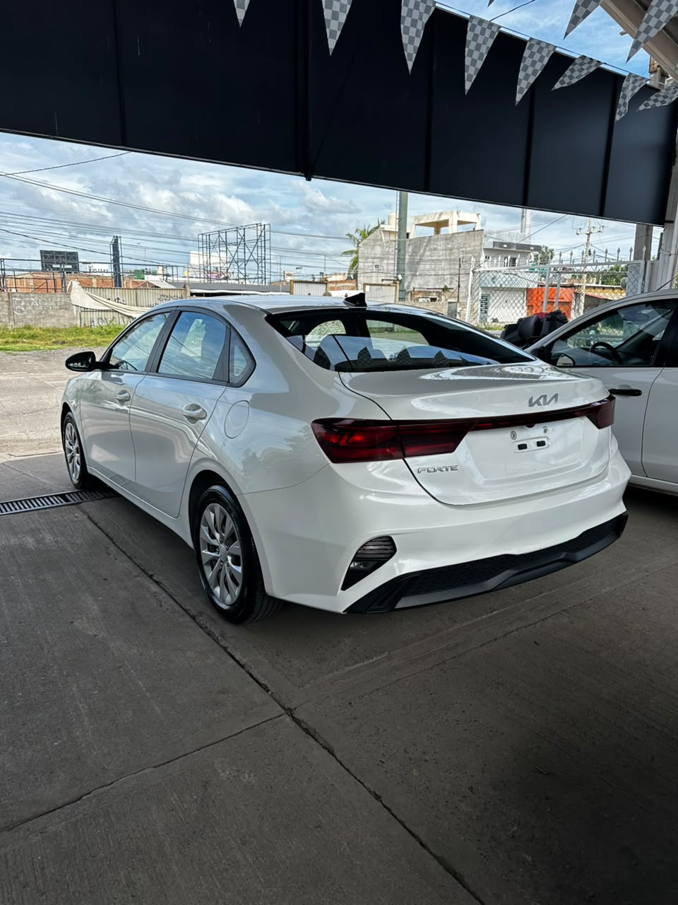 Kia Forte L 2022 — imagen 4