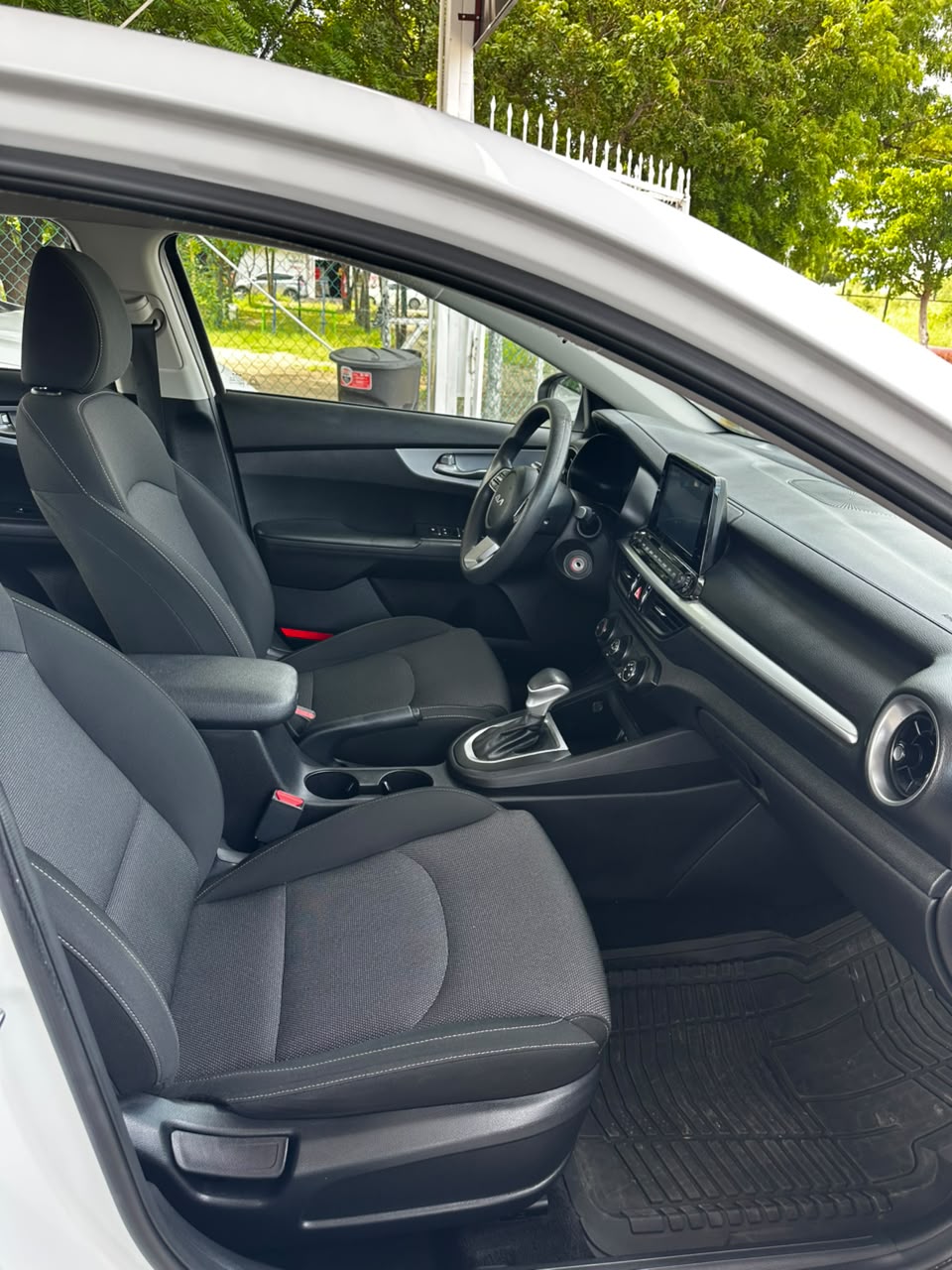 Kia Forte L 2022 — imagen 9