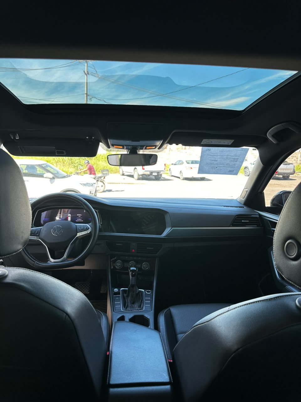 Volkswagen Jetta Sportline 2023 — imagen 9
