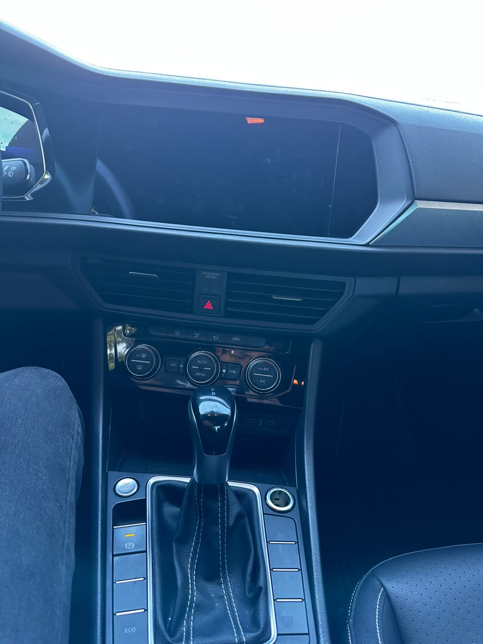 Volkswagen Jetta Sportline 2023 — imagen 12