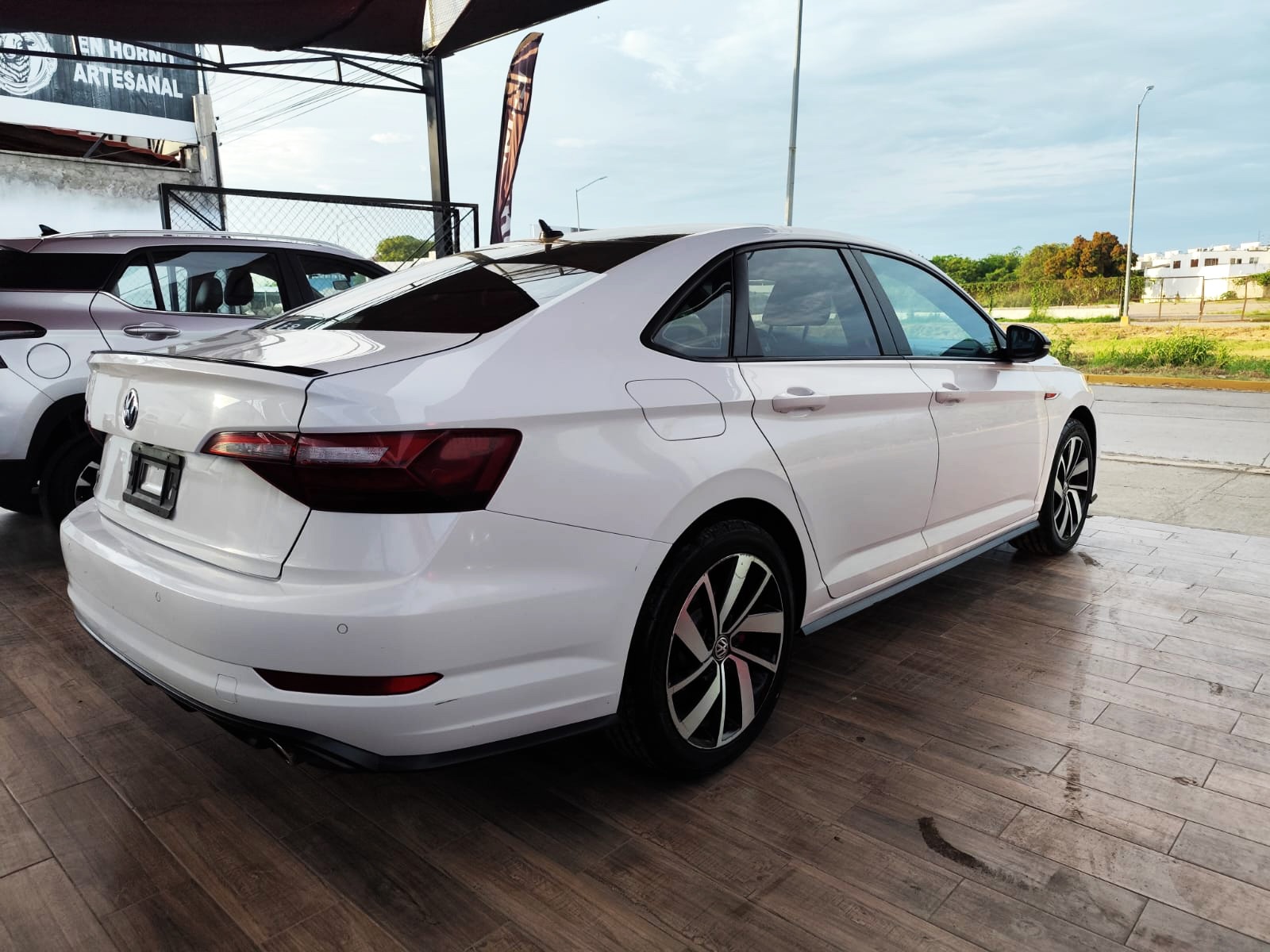 Volkswagen Jetta GLI 2021 — imagen 4