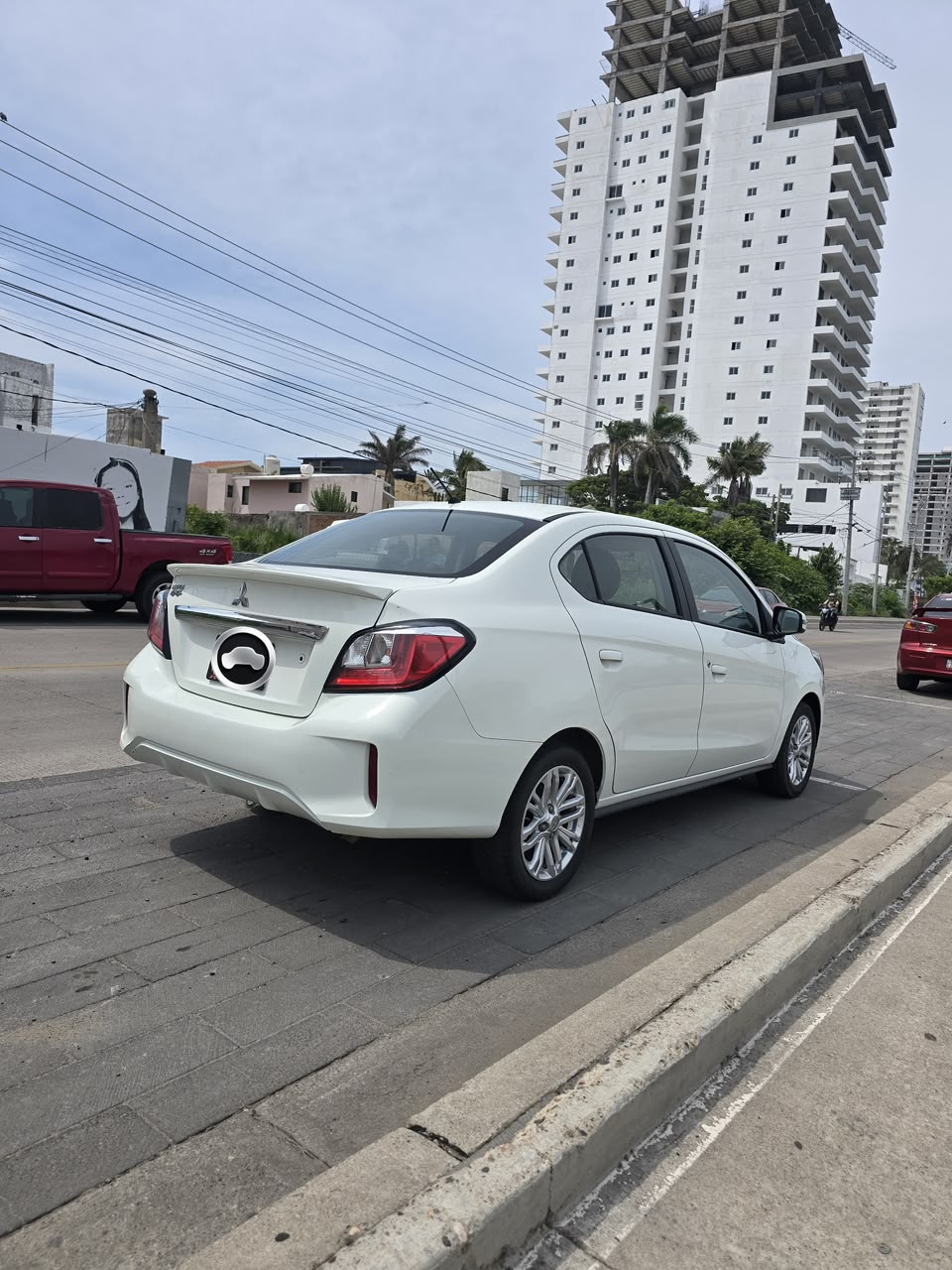 Mitsubishi Mirage G4 GLS 2023 — imagen 3