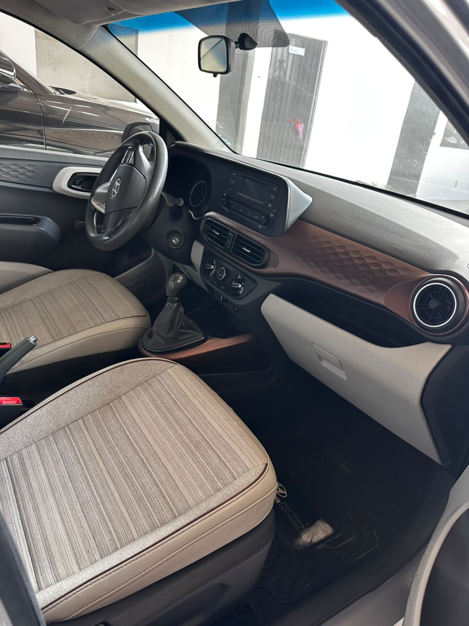 Hyundai Grand i10 GL  2022 — imagen 8