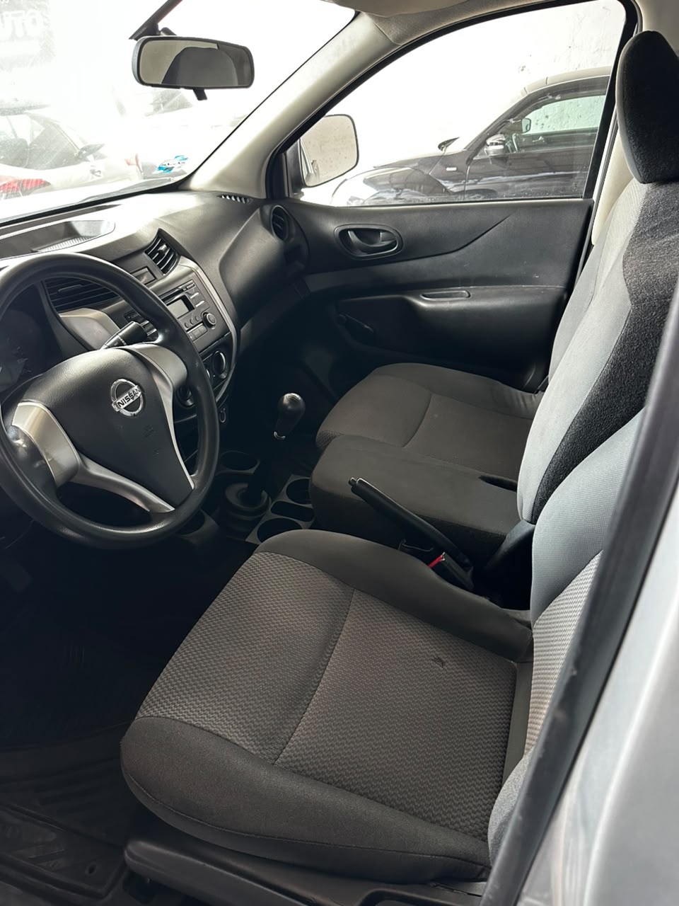 Nissan Pick Up NP300 2020 — imagen 7