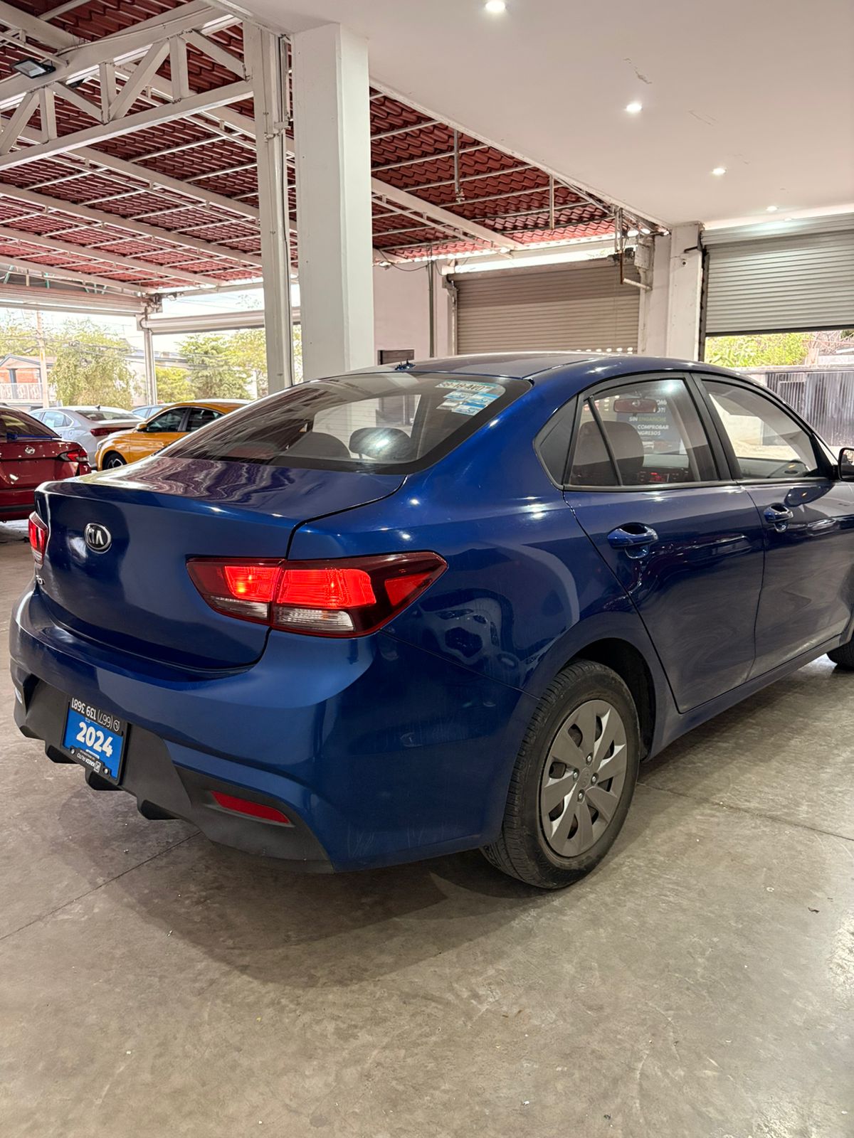 Kia RIO L 2020 — imagen 2