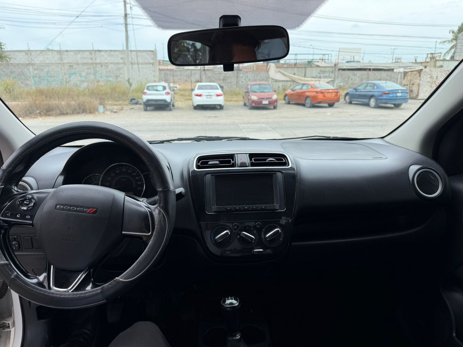 Dodge ATTITUDE SLX 2020 — imagen 7