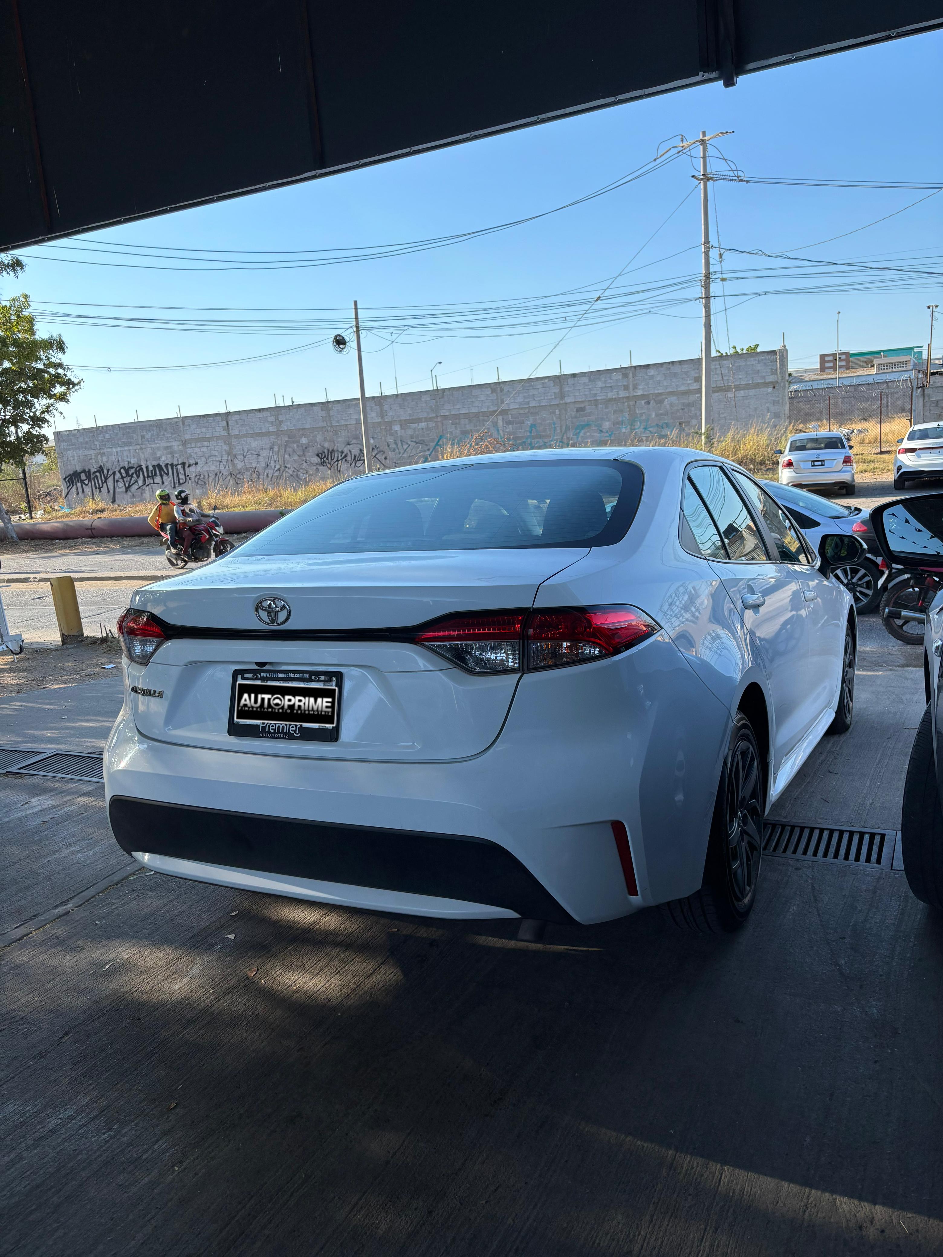 Toyota COROLLA BASE  2022 — imagen 3