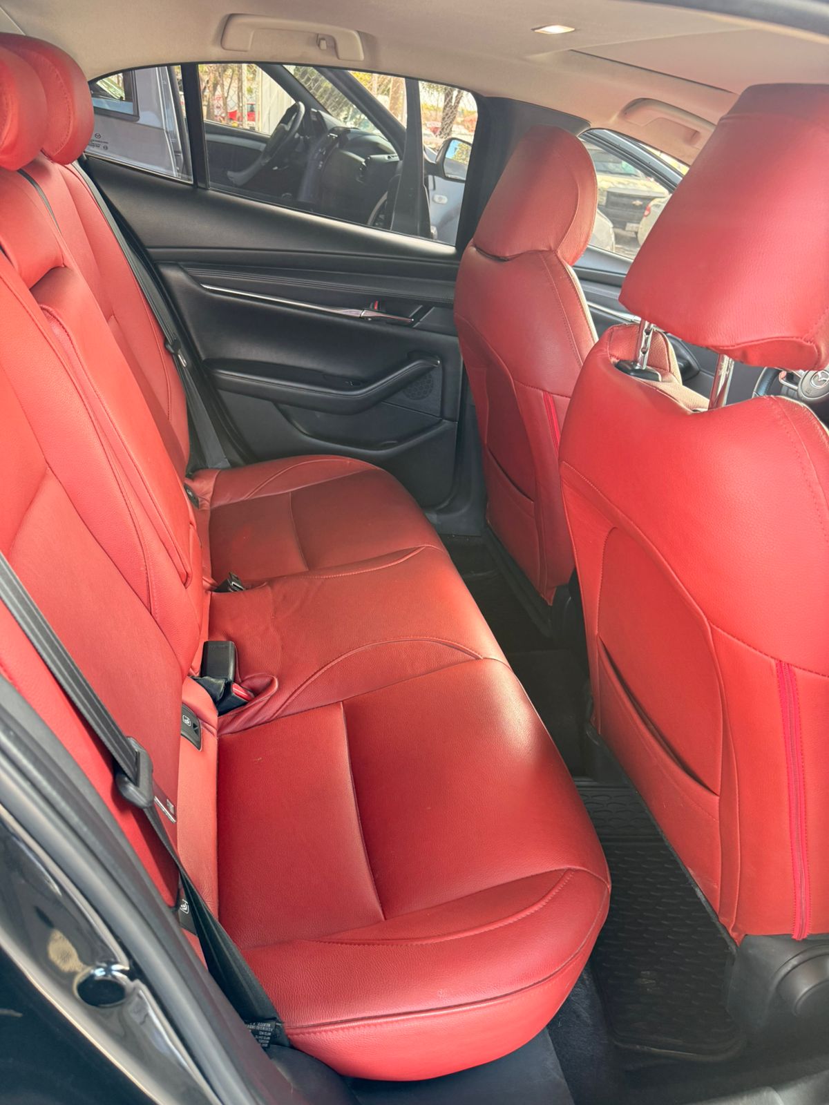 Mazda MAZDA 3 I SPORT 2023 — imagen 9