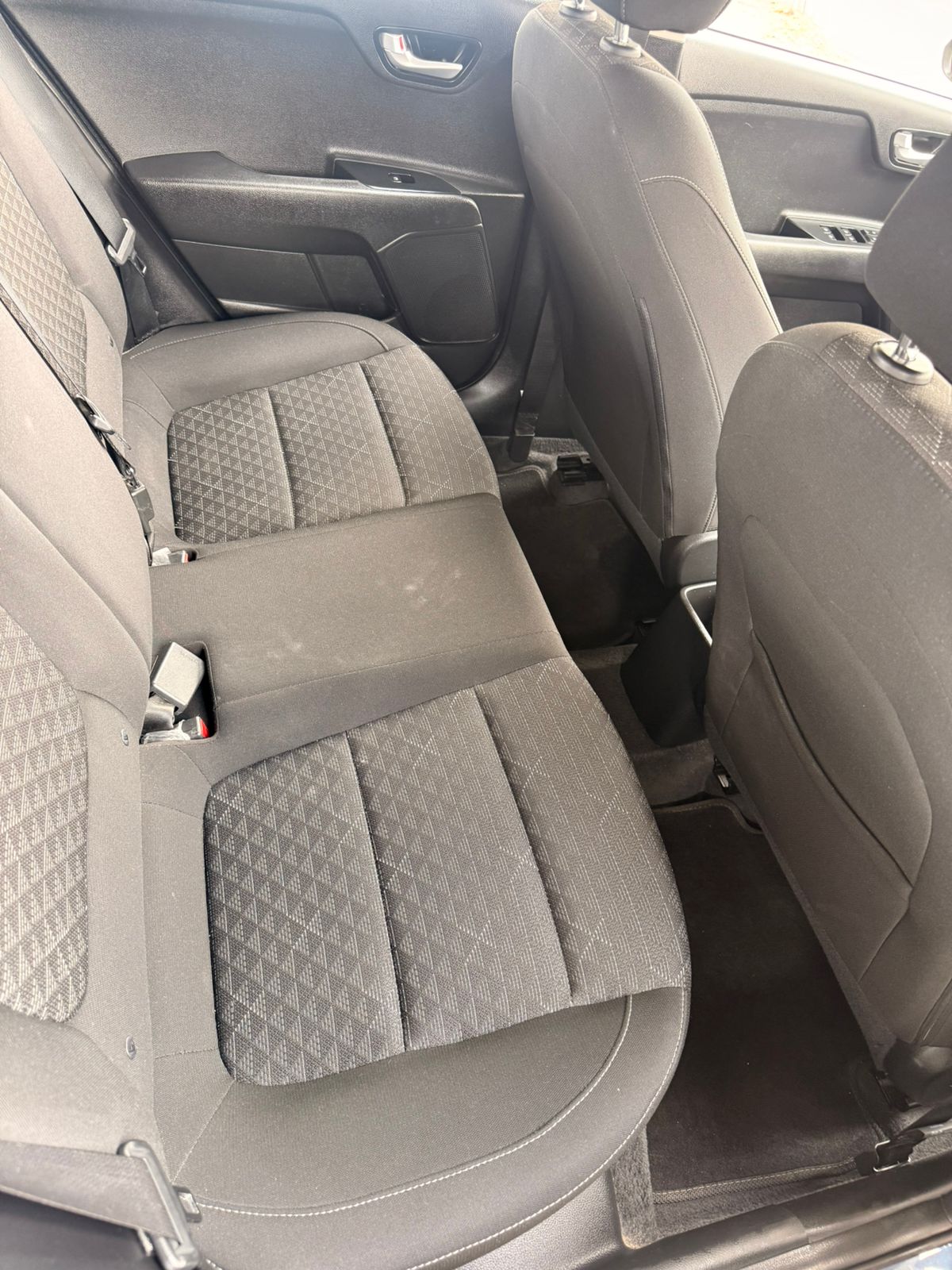 Kia rio hb 2020 2020