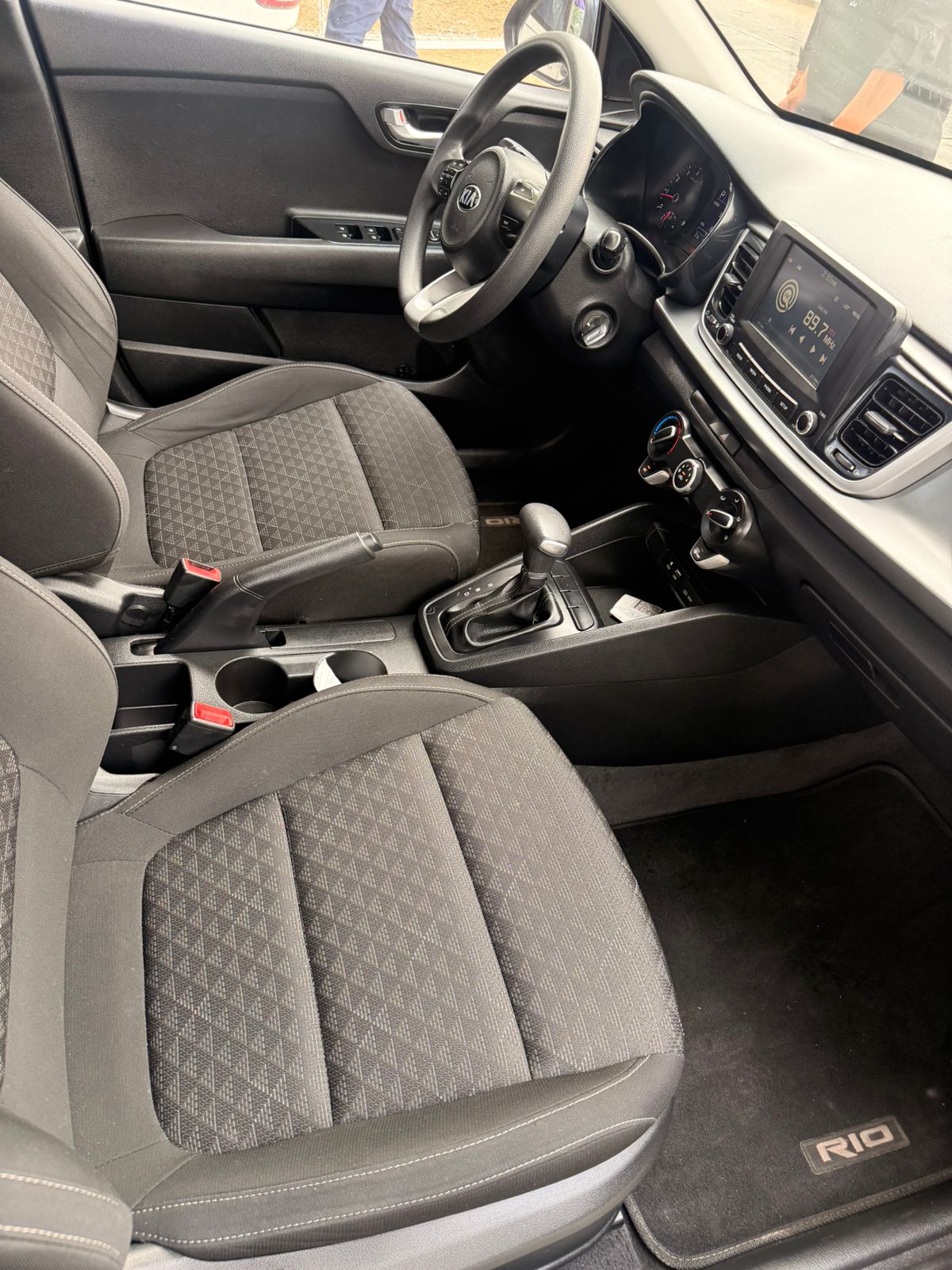 Kia rio hb 2020 2020 — imagen 4