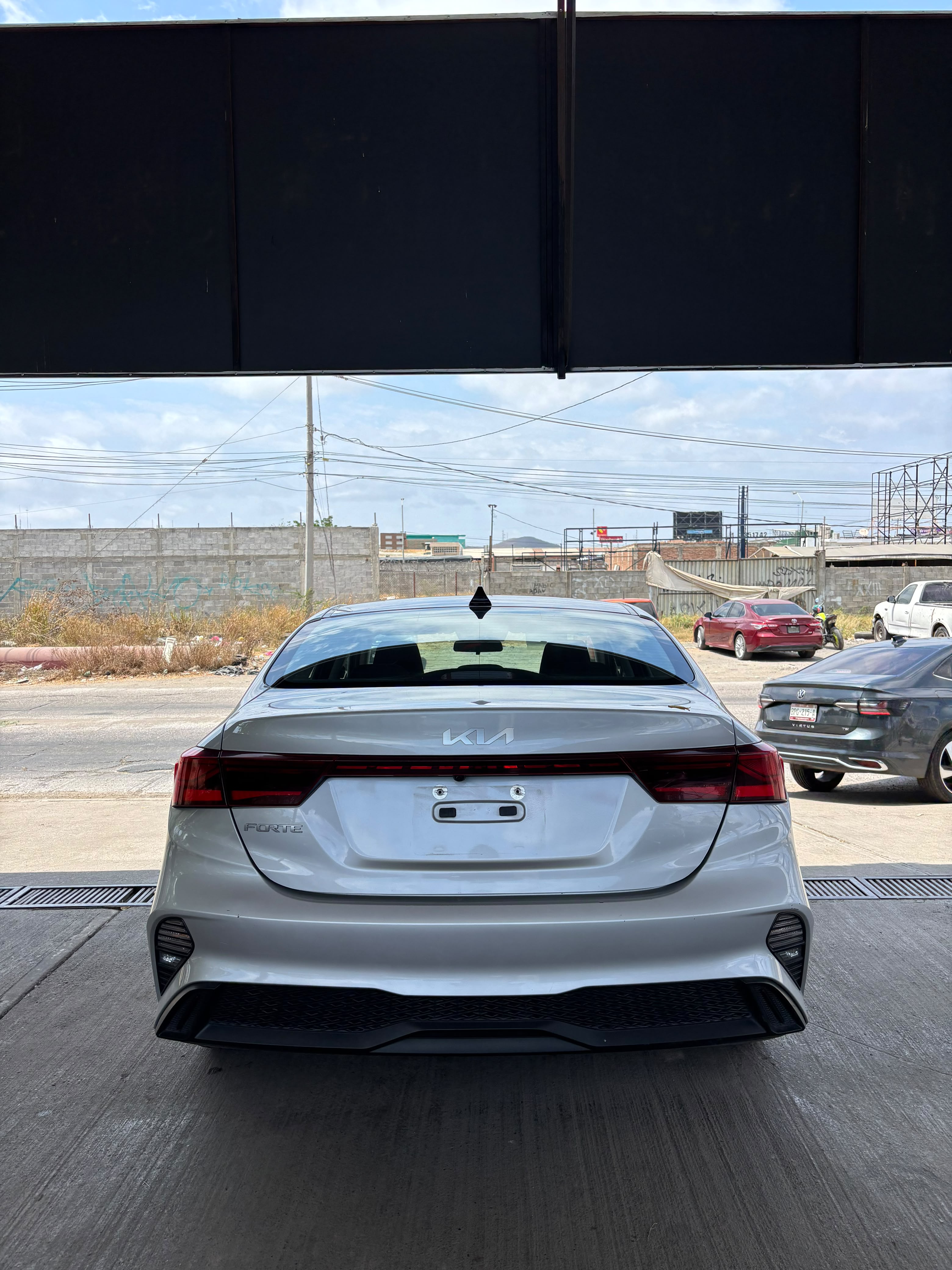 Kia FORTE L 2023 — imagen 4