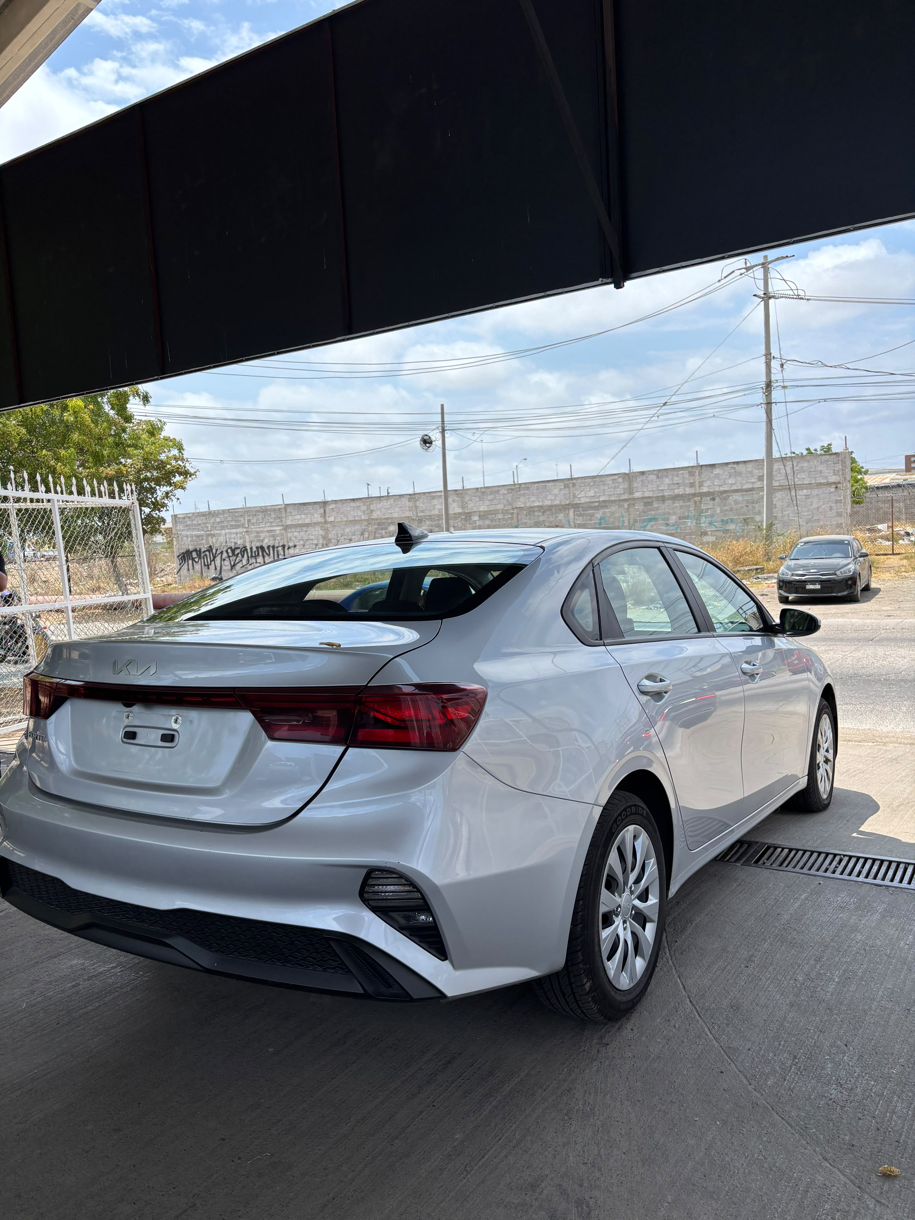 Kia FORTE L 2023 — imagen 5