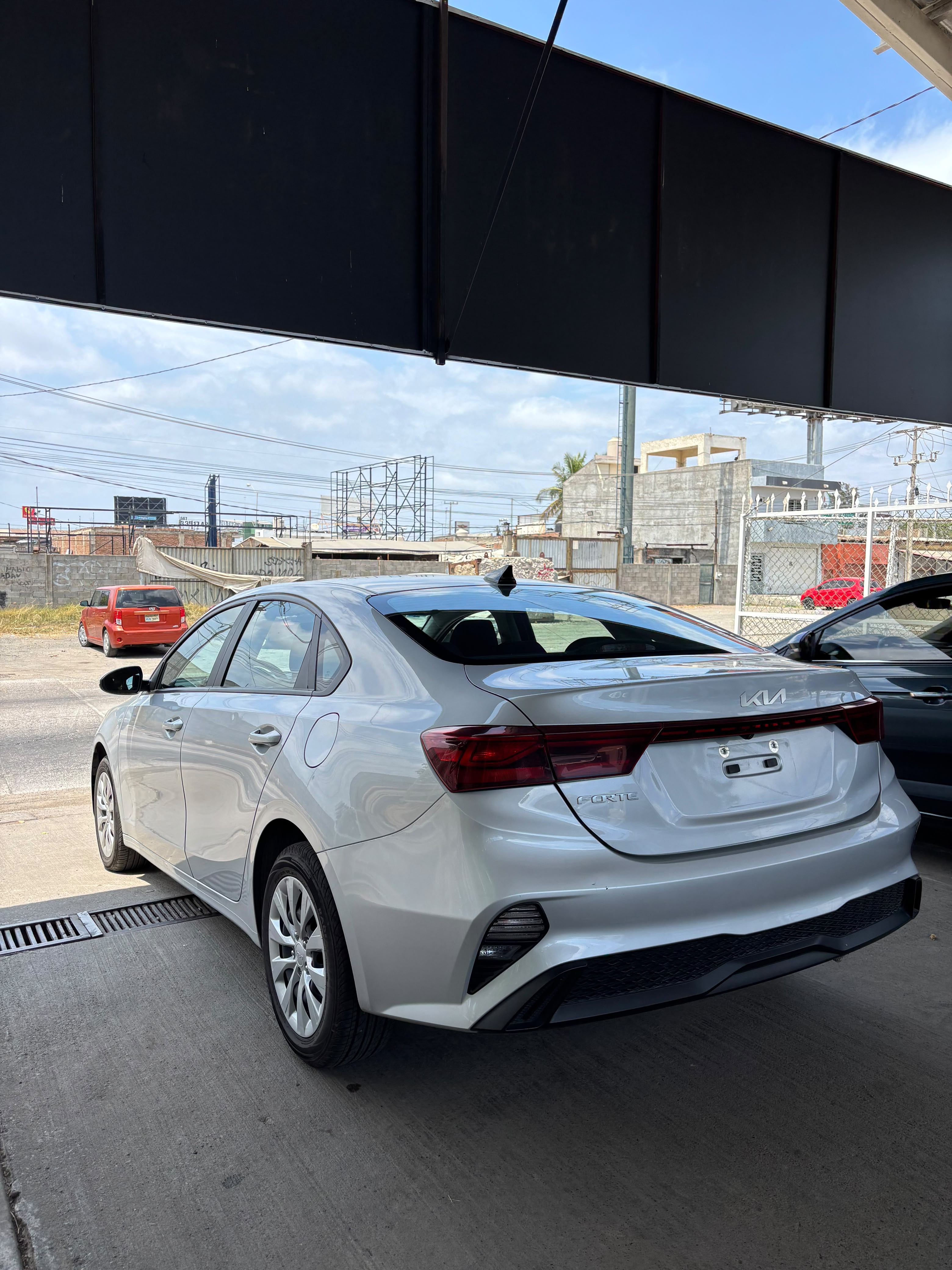 Kia FORTE L 2023 — imagen 6