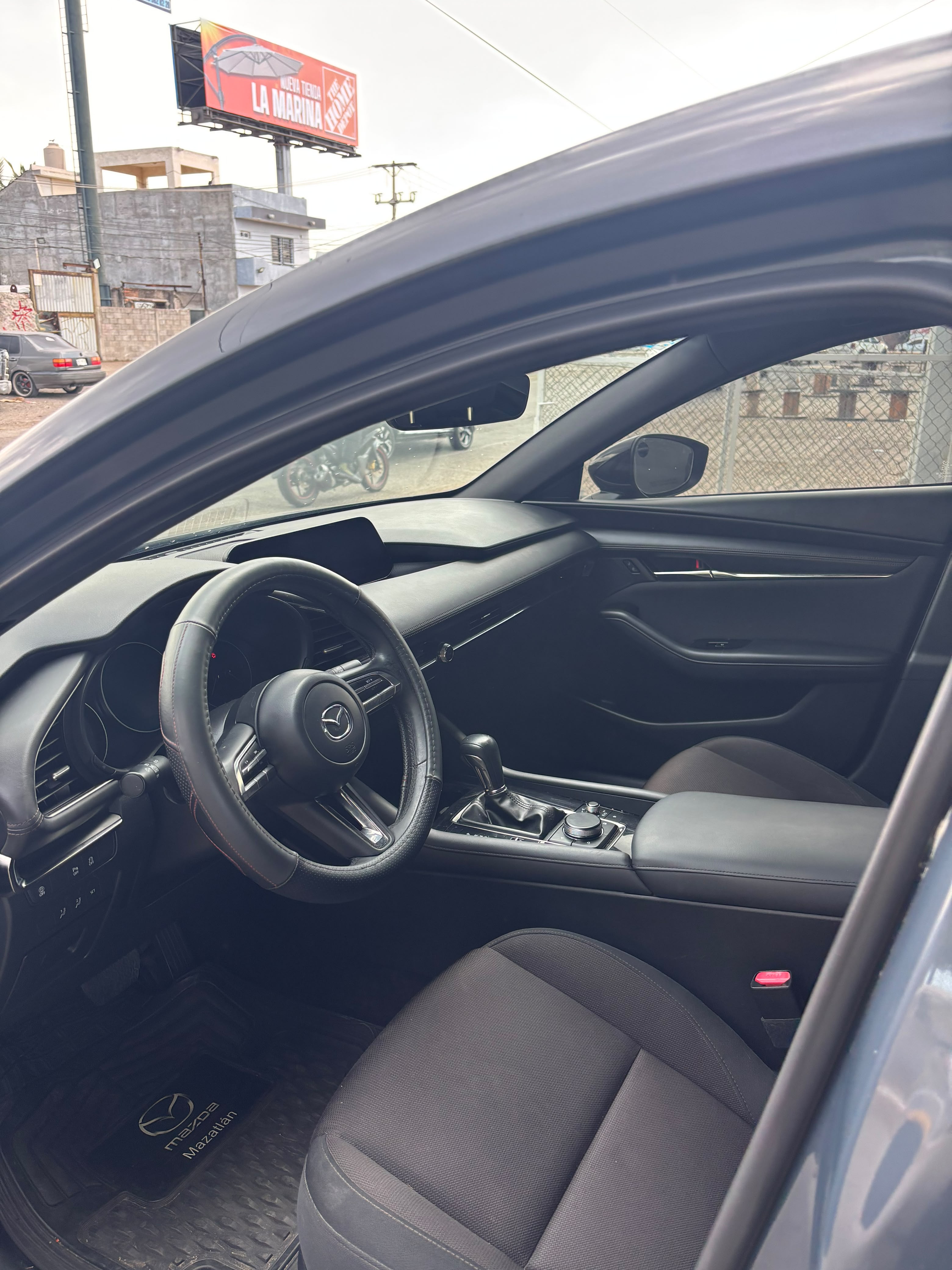 Mazda MAZDA 3 S GRAND TOURING 2021 — imagen 2