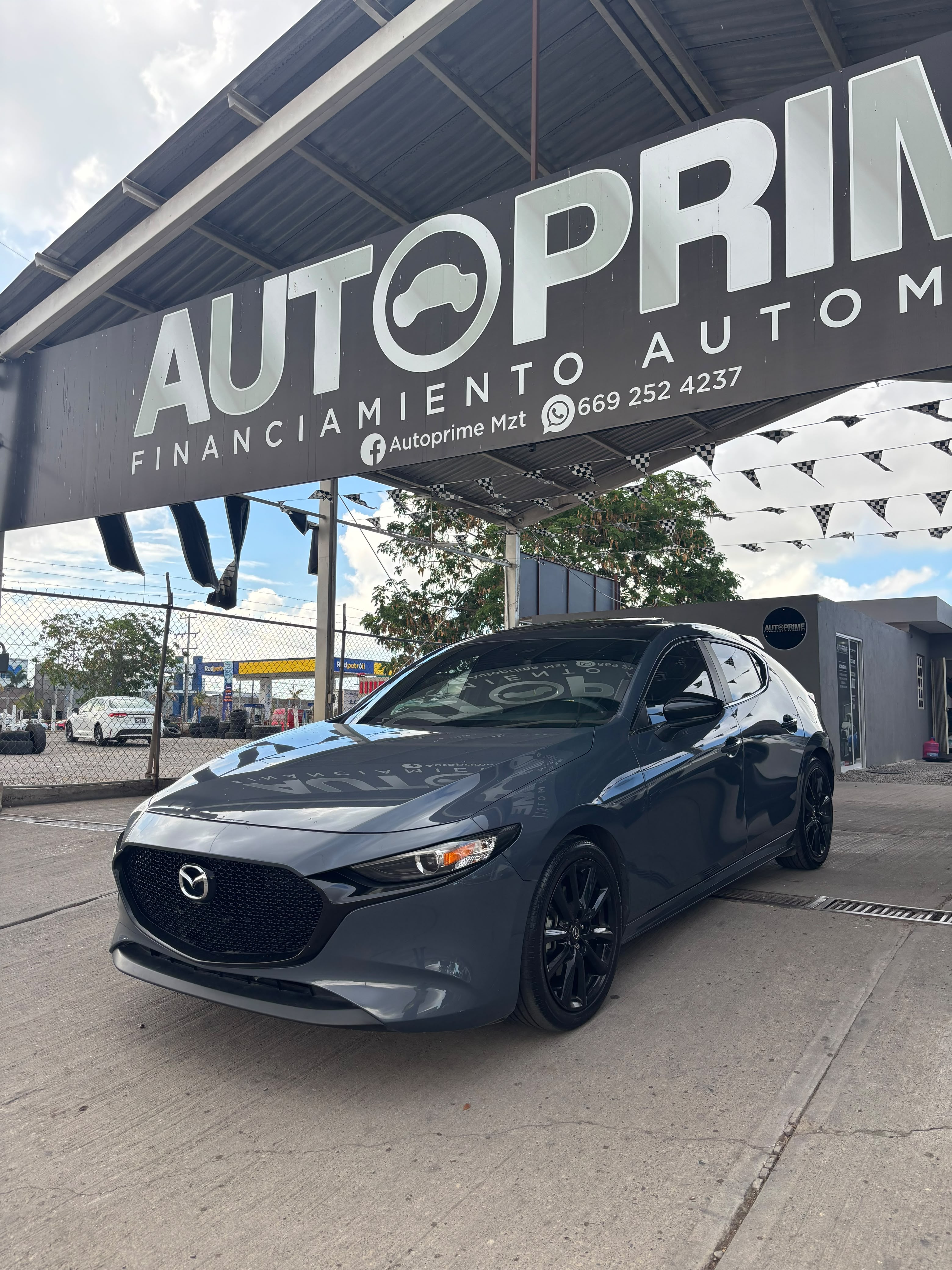 Mazda MAZDA 3 S GRAND TOURING