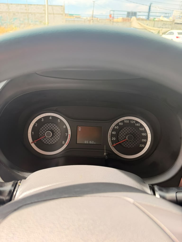 Hyundai GRAND I10 GL 2023 — imagen 9