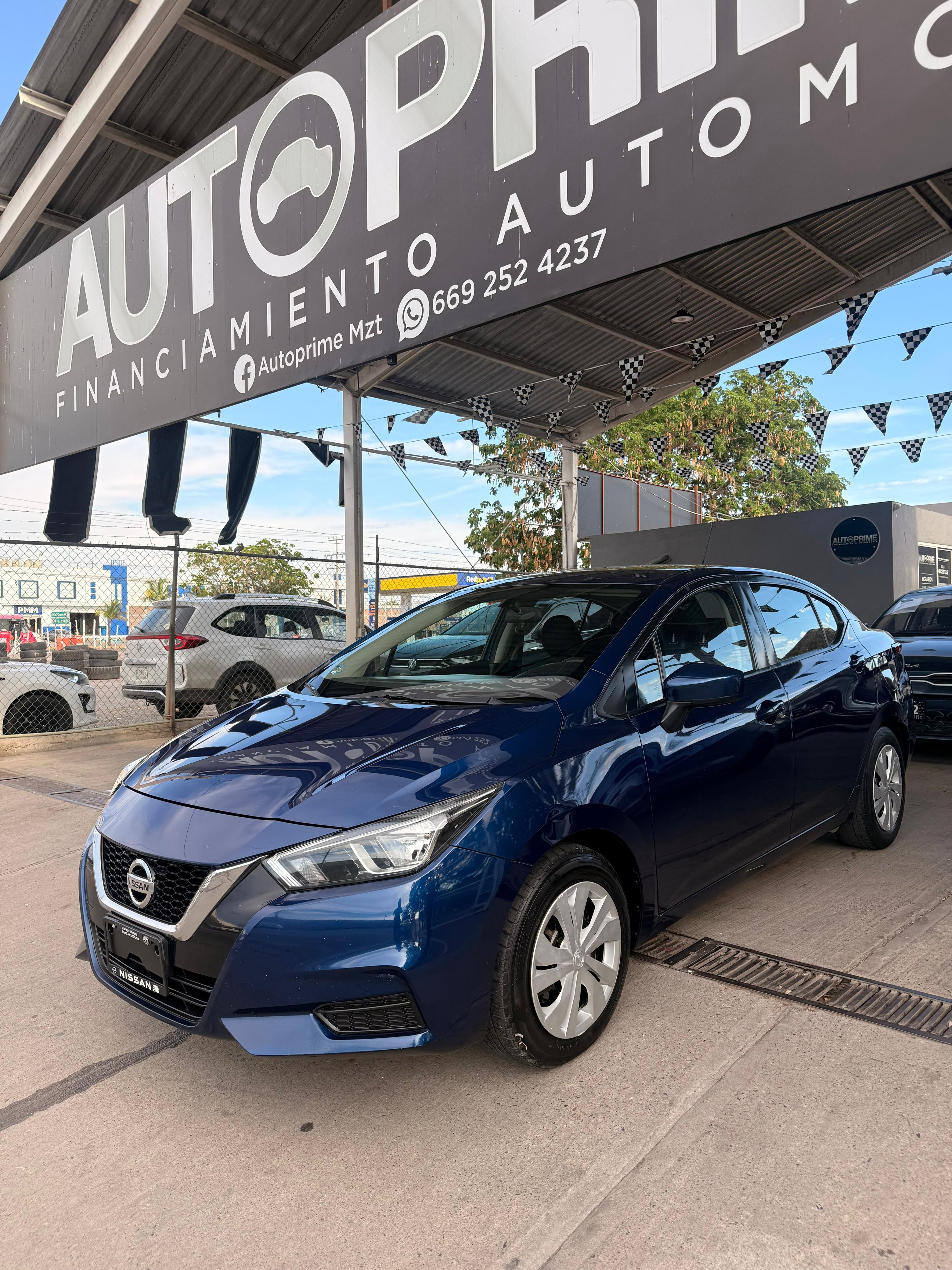 Nissan VERSA SENSE 2021