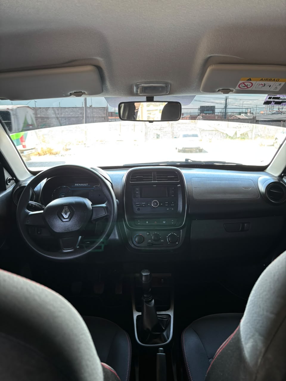 Renault KWID INTENSE 2026 — imagen 8