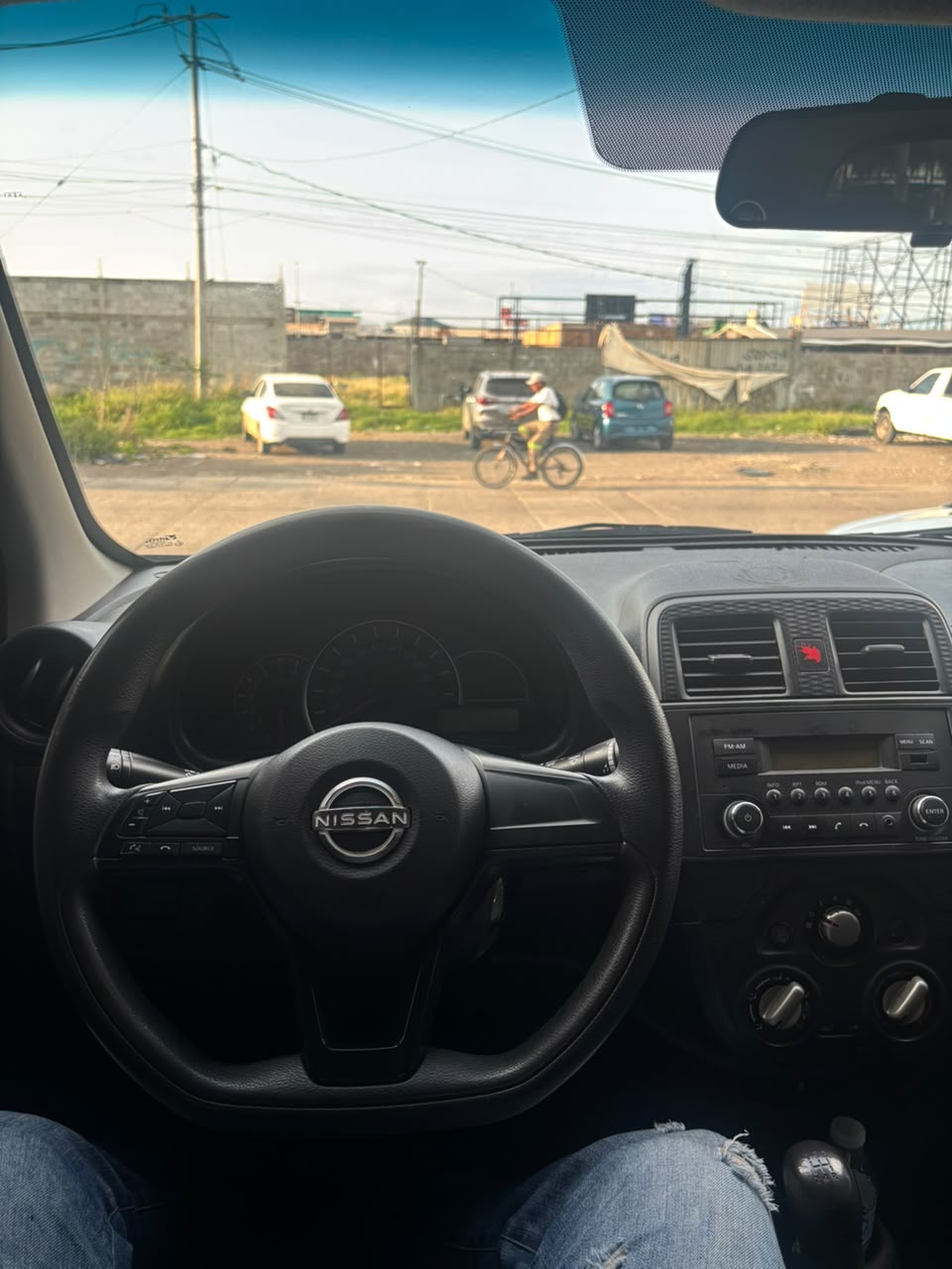 Nissan MARCH SENSE 2024 — imagen 2