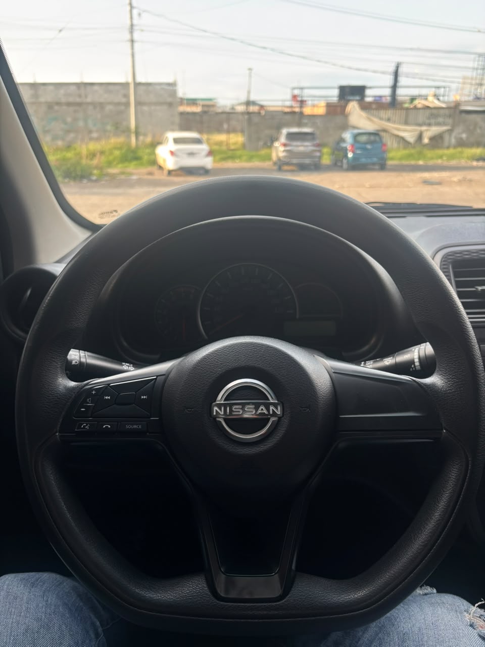 Nissan MARCH SENSE 2024 — imagen 3