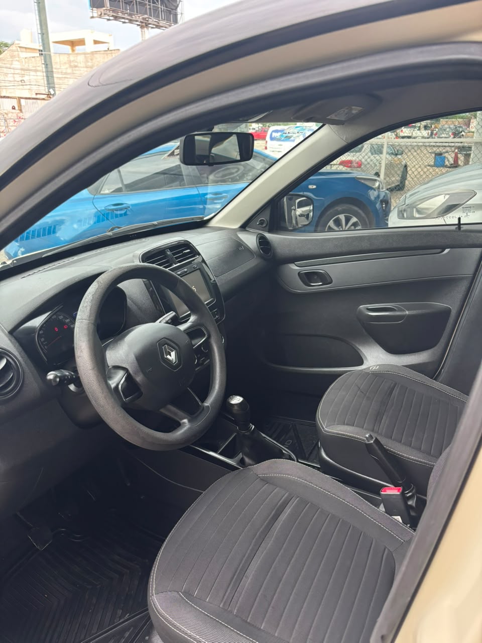 Renault KWID BITONO 2021 — imagen 9