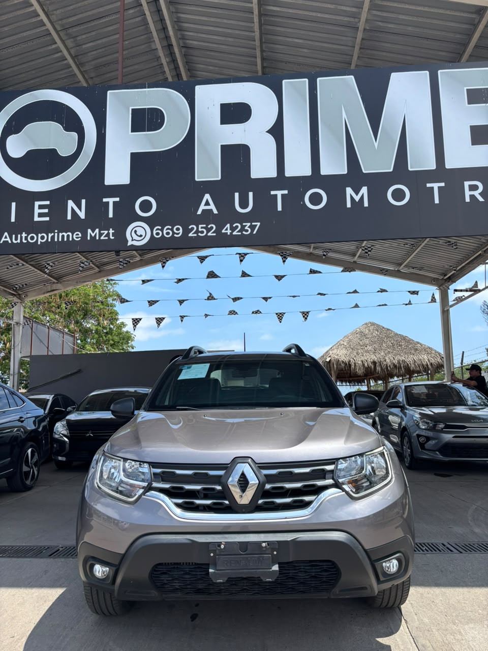 Renault  Duster Iconic  2024 — imagen 4